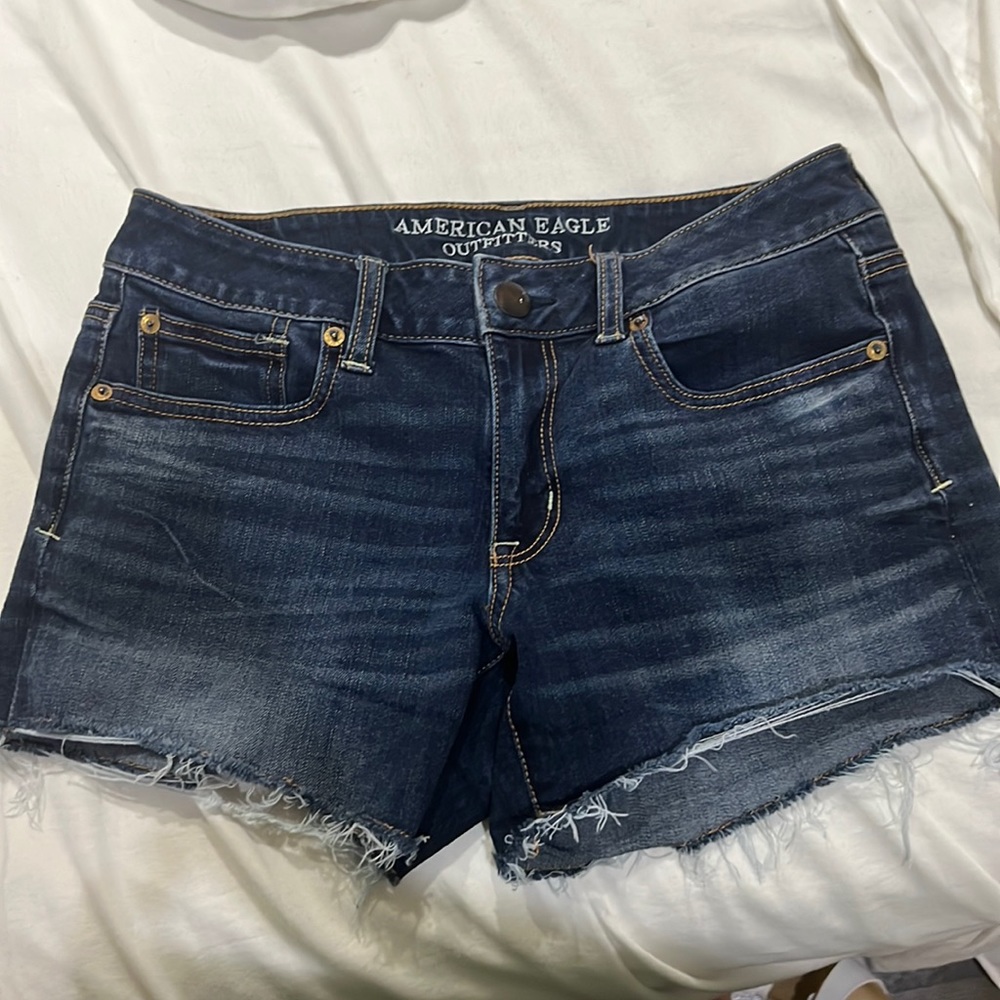 American eagle, dark wash jean shorts